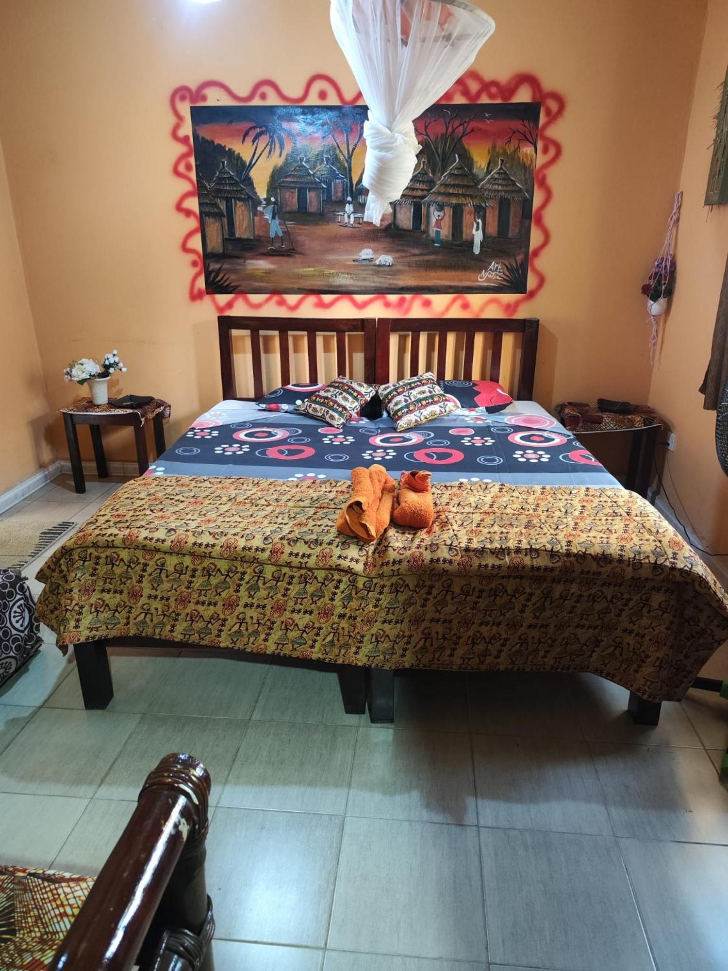 סרקונדה Casa Hotel Sinkiling Gambia מראה חיצוני תמונה